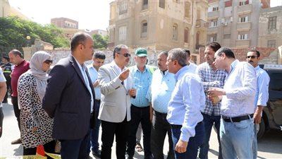 محافظ الشرقية يتفقد أعمال تطوير خط تصريف مياه الأمطار بنفق عرابي بالزقازيق