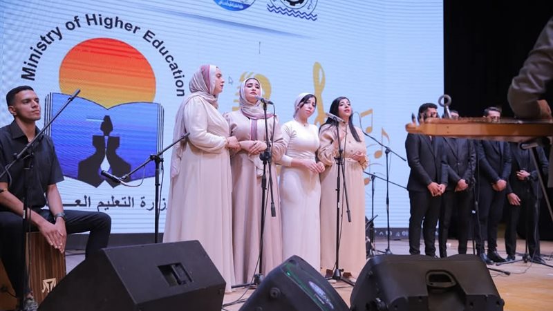 جانب من المهرجان