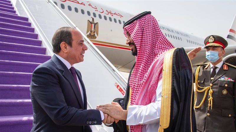 الرئيس السيسي يزور