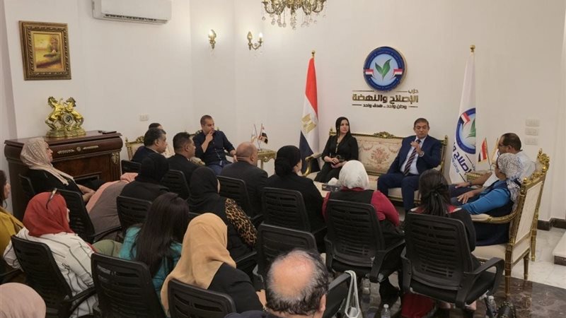 الدكتور هشام عبد