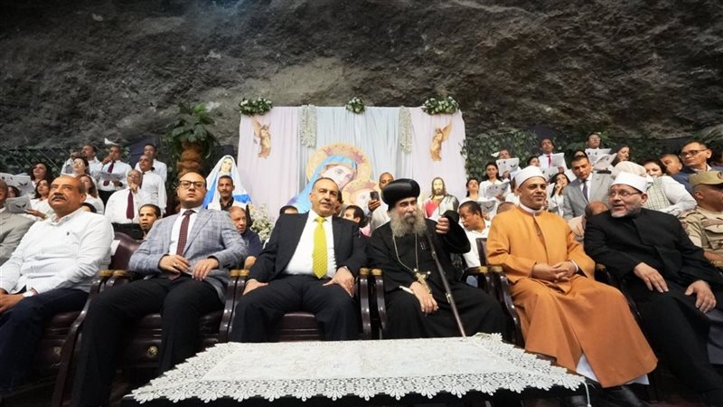 محافظ أسيوط