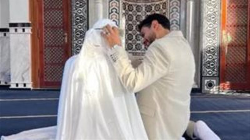 العروسين