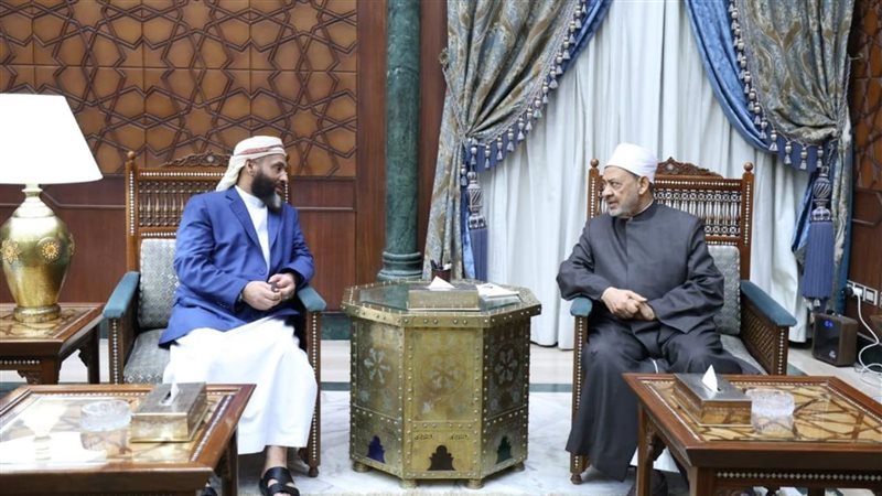 الدكتور أحمد الطيب