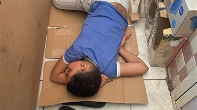 خلص عليه في محل والده.. ننشر صورة المتهم بإنهاء حياة صغير بورسعيد