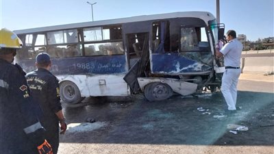 إصابات طفيفة..  انقلاب أتوبيس شركة ليسيكو على الطريق الدولي في الإسكندرية 