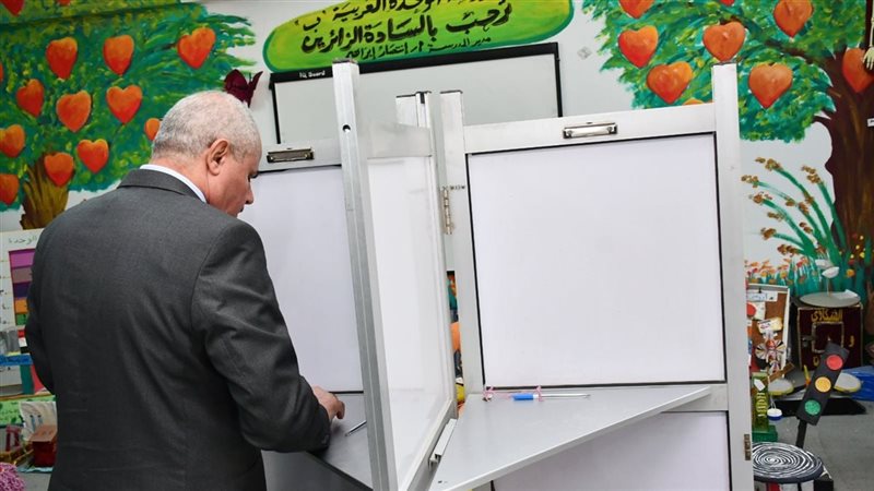 رئيس جامعة قناة السويس