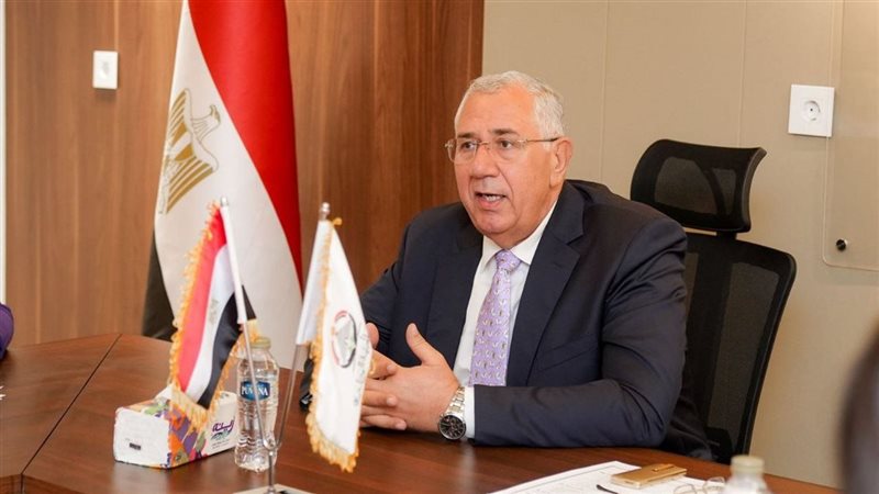  السيد القصير