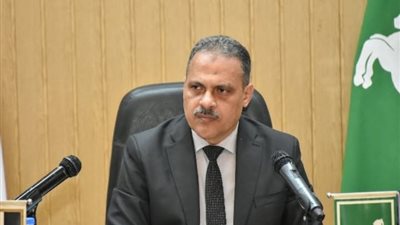 محافظ الشرقية ينعي وفاة سكرتير الوحدة المحلية في أبو كبير