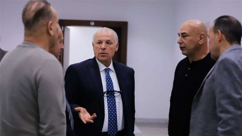 أبوريدة والتوأم حسام