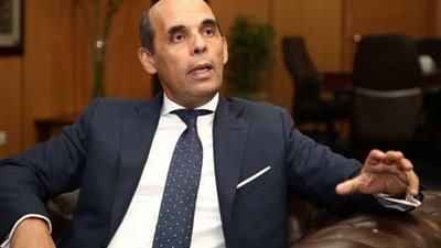 طارق فايد:  4 محاور رئيسية لاستراتيجية الإقلاع الجديد للمصرف المتحد