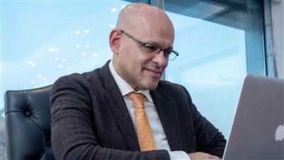 محمد عبد الله عضو يعلق على تأثير فيديو أنا بشحت بالجيتار