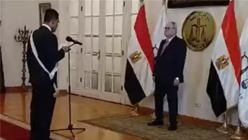 حلف اليمين