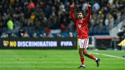 بعد وصول عرض من ليبيا.. الأهلي يغلق ملف رحيل حسين الشحات