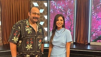محمد ثروت: اشتغلت على عربية كبدة قبل دخول الوسط الفني من أجل المال