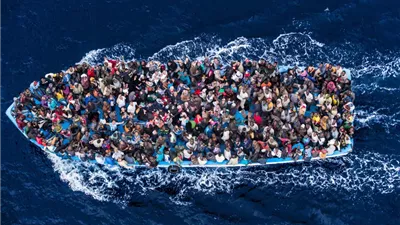 نائلة جبر: مصر تتبنى نهجًا علميًا لمواجهة الهجرة غير الشرعية
