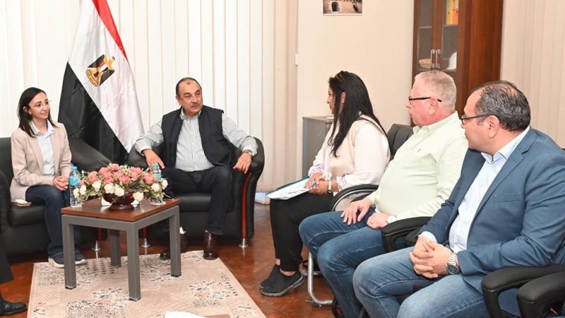وزير قطاع الاعمال