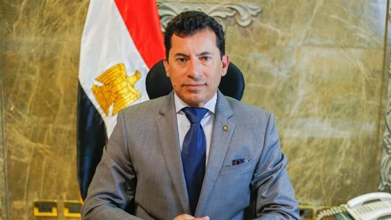 اشرف صبحي وزير الشباب