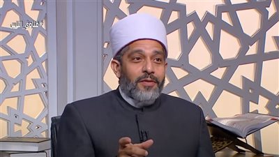مسؤولية الفرد تجاه ما يشاركه على الميديا.. أمين الفتوى يوضح