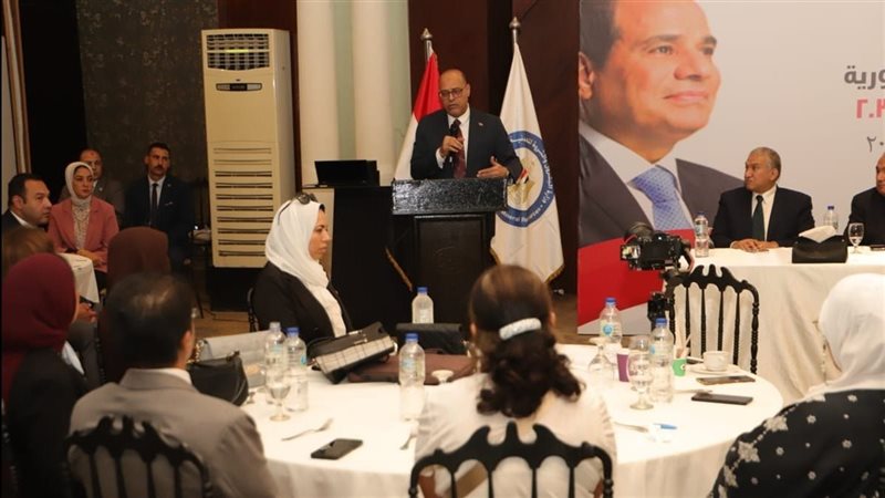 وزير العمل محمد جبران