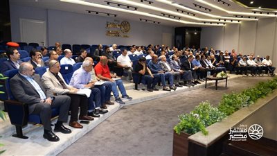 الغنام يبحث مع كبار المستثمرين الزراعيين الاستعداد للموسم الجديد