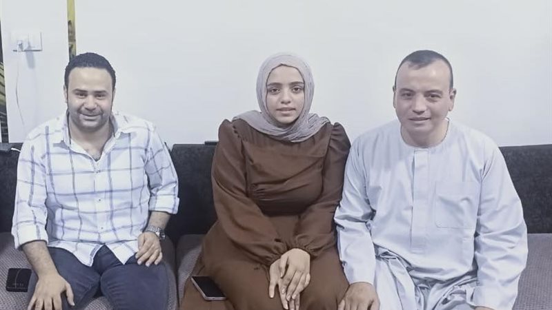 محمود بدر وعائشة