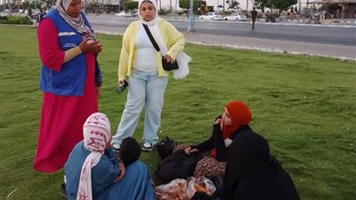 حملة نشر الوعي الصحي بأهمية طب الفم والأسنان تواصل عملها في السويس