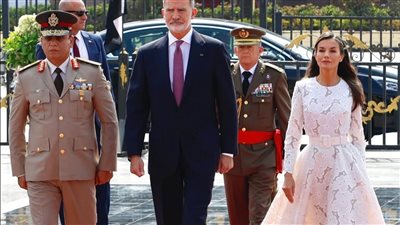 خلال زيارتها لمصر.. تفاصيل برهنت على أناقة ملكة إسبانيا ليتسيا