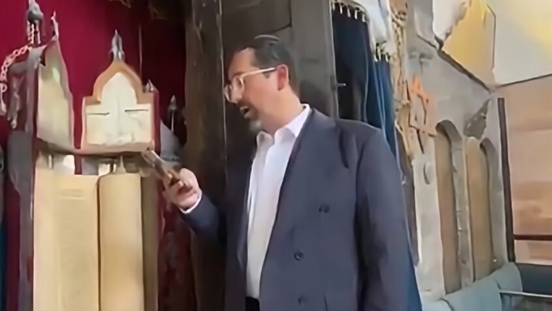 حاخام سوري أمريكي