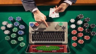ما حكم لعبة الكونكير.. ومتى تعد الألعاب الإليكترونية من القمار المحرم؟ 