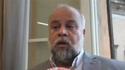 بلدة إيطالية تعرض منح الجنسية لوائل الدحدوح                                   