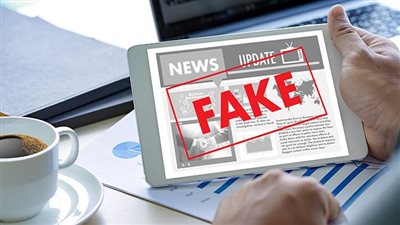 كبيرة من الكبائر.. الإفتاء توضح حكم نشر الأخبار الكاذبة والتشهير بالناس 