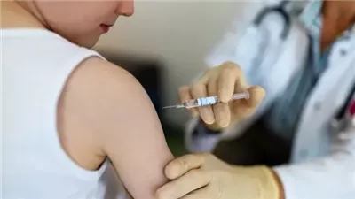 جدول التطعيمات الدورية لطلاب المدارس 2025.. أنواع اللقاحات وإرشادات مهمة