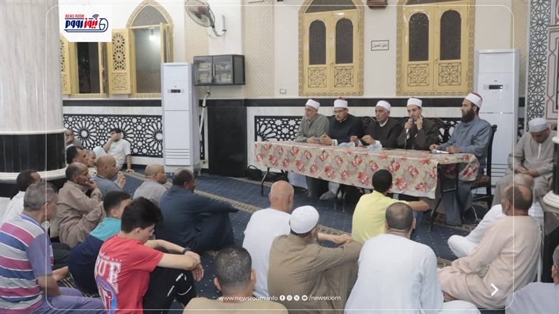 جانب من الندوات