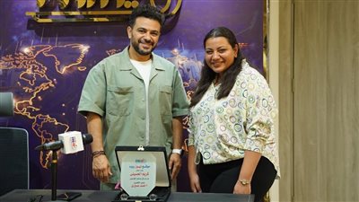 موقع نيوز رووم يُكرم الفنان كريم الحسيني بعد نجاحه في مسلسل كواليس