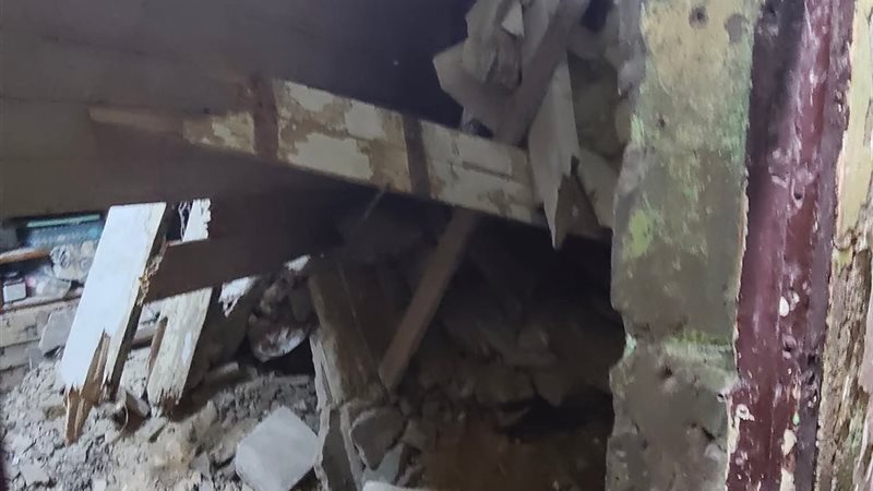 العقار المنهار