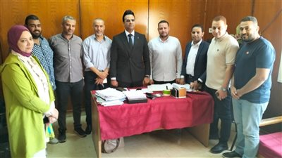 وكيل صحة سوهاج يتفقد لجان الكشف الطبي للمتقدمين للترشح لمجلس النواب.. صور 