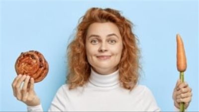 4 فيتامينات ضرورية لكل امرأة بعد الأربعين.. اكتشفي أهم مصادرها الطبيعية 	