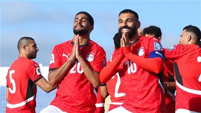 إبراهيم عادل: ارتداء قميص الأهلي أو الزمالك شرف لأي لاعب
