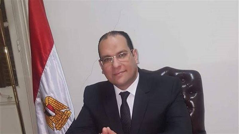 الدكتور احمد ادريس