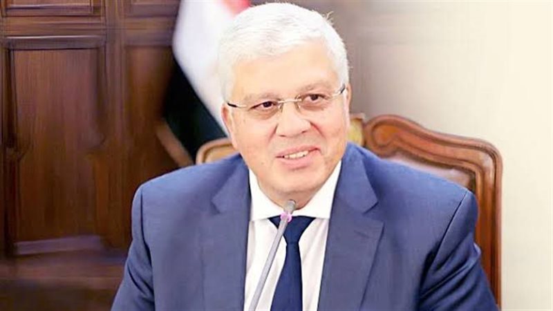 ايمن عاشور 