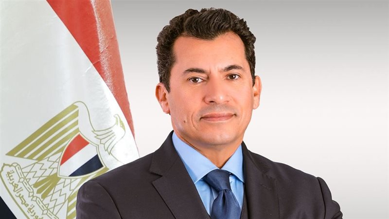 أشرف صبحي