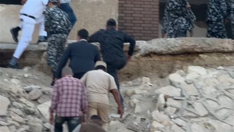 النيابة تحقق في واقعة