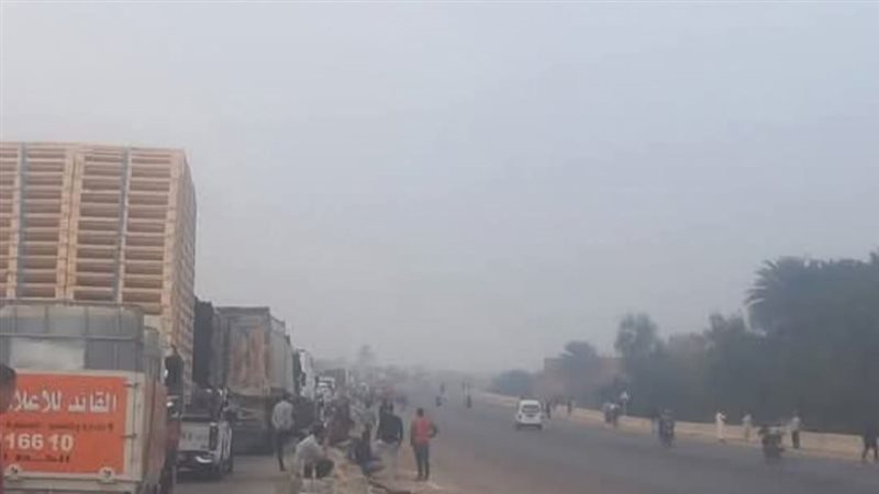 جانب من الطريق 
