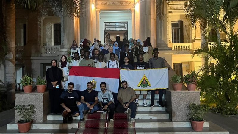 رحلات الطلاب الوافدين