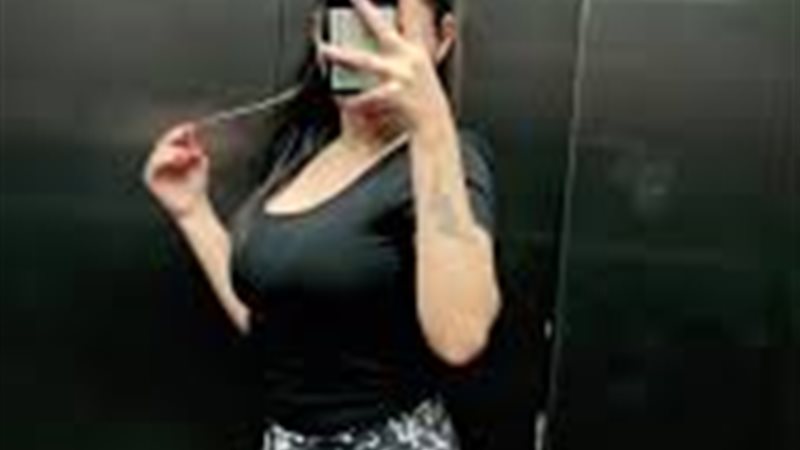  التيك توكر فرح ناصر