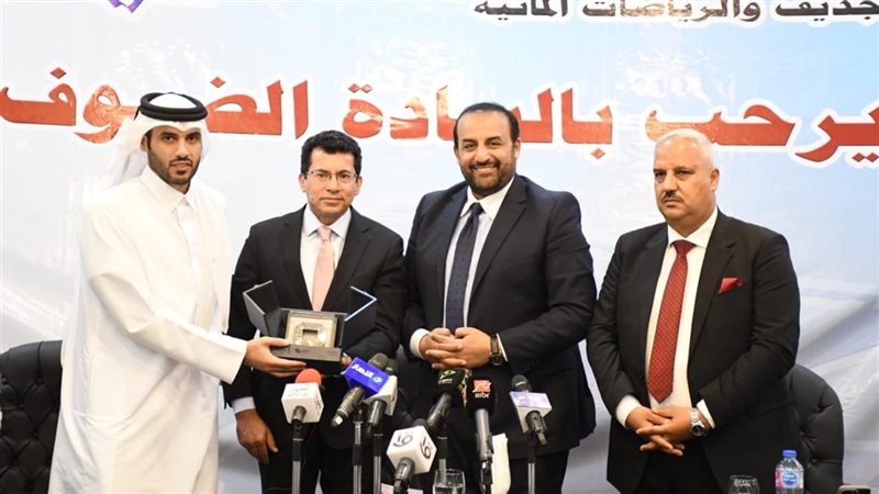 اشرف صبحي وزير الشباب