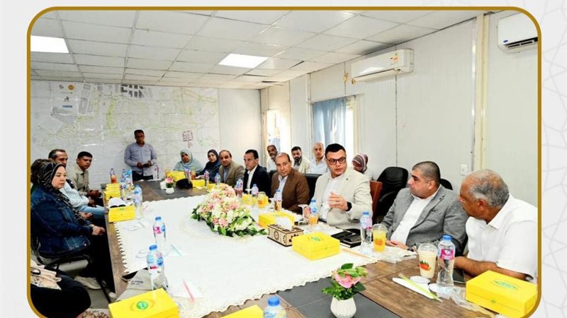 وزير الإسكان