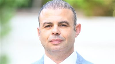 محمود الجارحي: احتفالية 