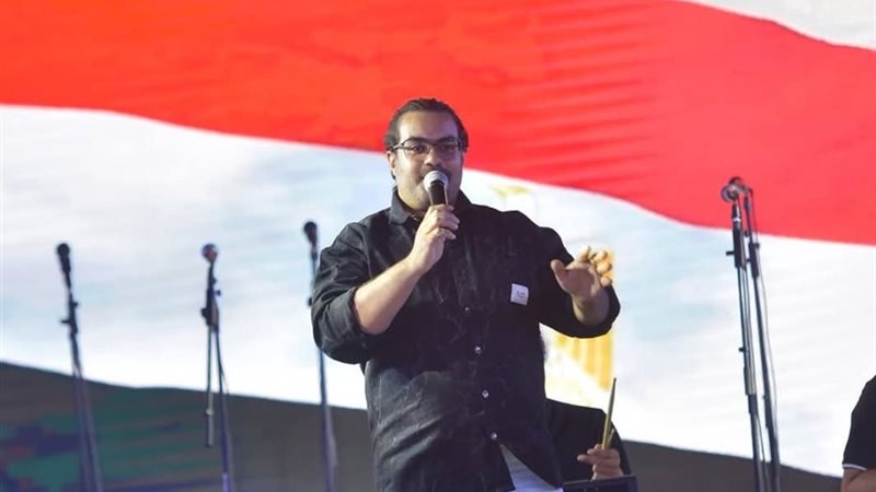 علي رؤوف خلال مشاركته