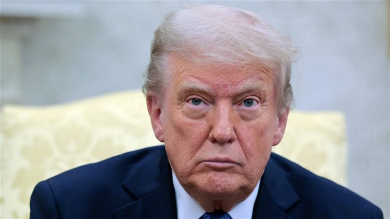 الرئيس الأمريكي دونالد